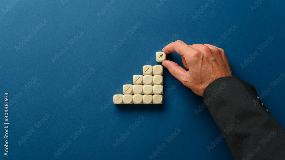 © Gajus - Business ambition and vision concept