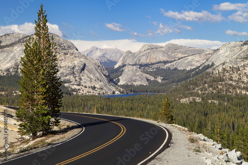 Tioga Pass Road through Olmsted Point