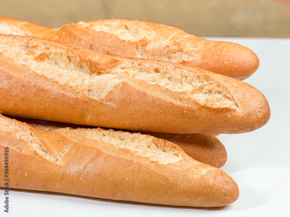 gros plan sur baguettes de pains