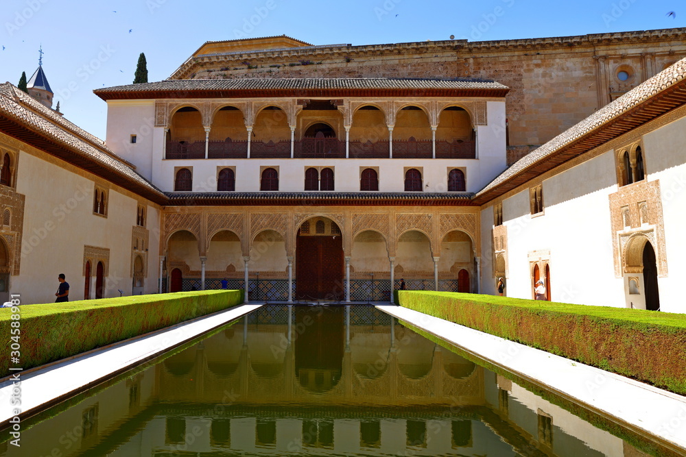 Fototapeta premium beautiful Moorish Style design of Alhambra Granada - Andalusia, Spain, Europe