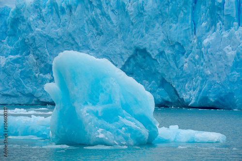  Desert Glaciers and El Calafate