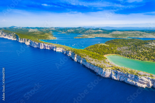 Obraz na płótnie Cliffs above the sea on the shore of nature park Telascica, island of Dugi Otok, Croatia, spectacular seascape w salonie