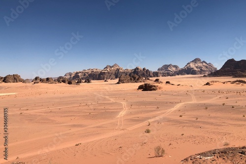 the fascinating arid and desert landscape of Wadi Rum