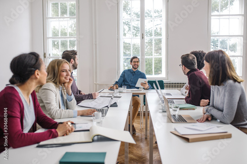 Business People Having a Meeting © LStockStudio