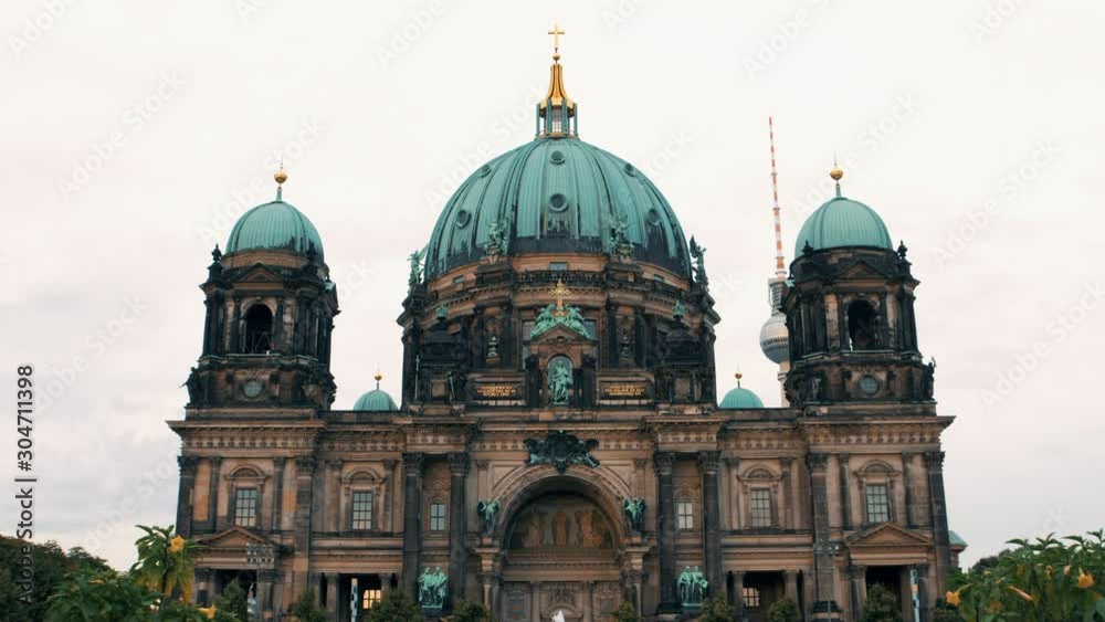 Berlin Cathedral (Berliner Dom) filmed in 4k UHD 2160p Berlin Cathedral (Berliner Dom) filmed in 4k UHD 2160p