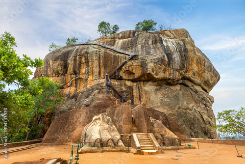 Tableau sur toile Sigiriya the Lion rock in Sri Lanka