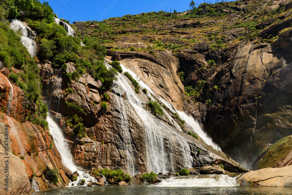 Cascada del Ezaro, one of the most beautiful waterfalls in Spain Cascada del Ezaro, one of the most beautiful waterfalls in Spain