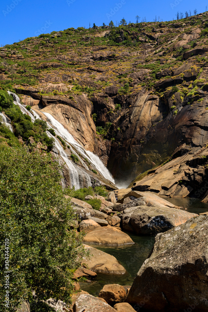 Cascada del Ezaro, one of the most beautiful waterfalls in Spain Cascada del Ezaro, one of the most beautiful waterfalls in Spain