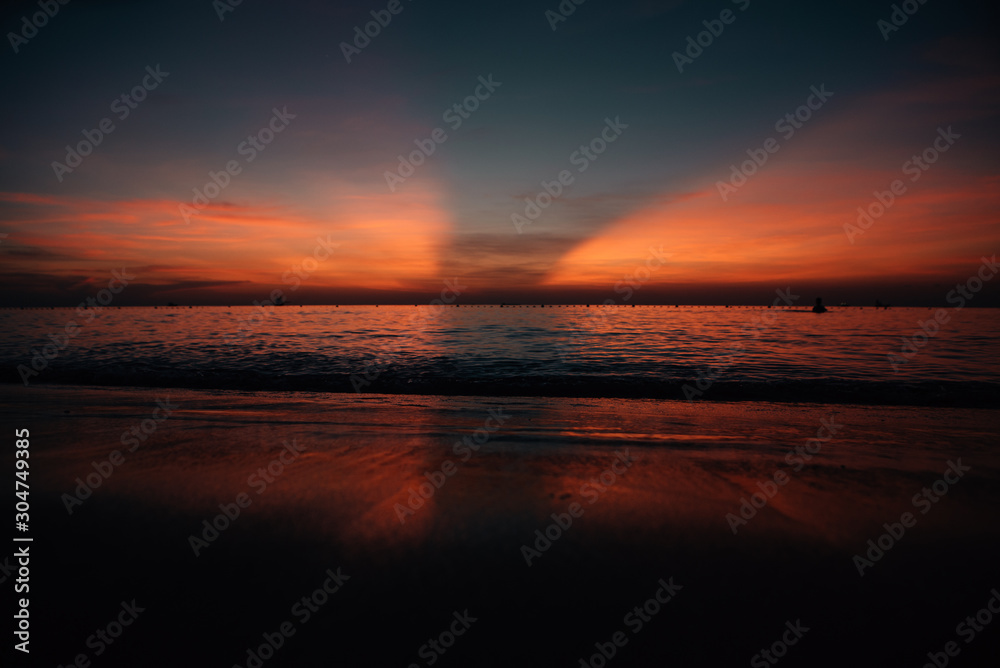 Obraz premium great sunset in vietnam