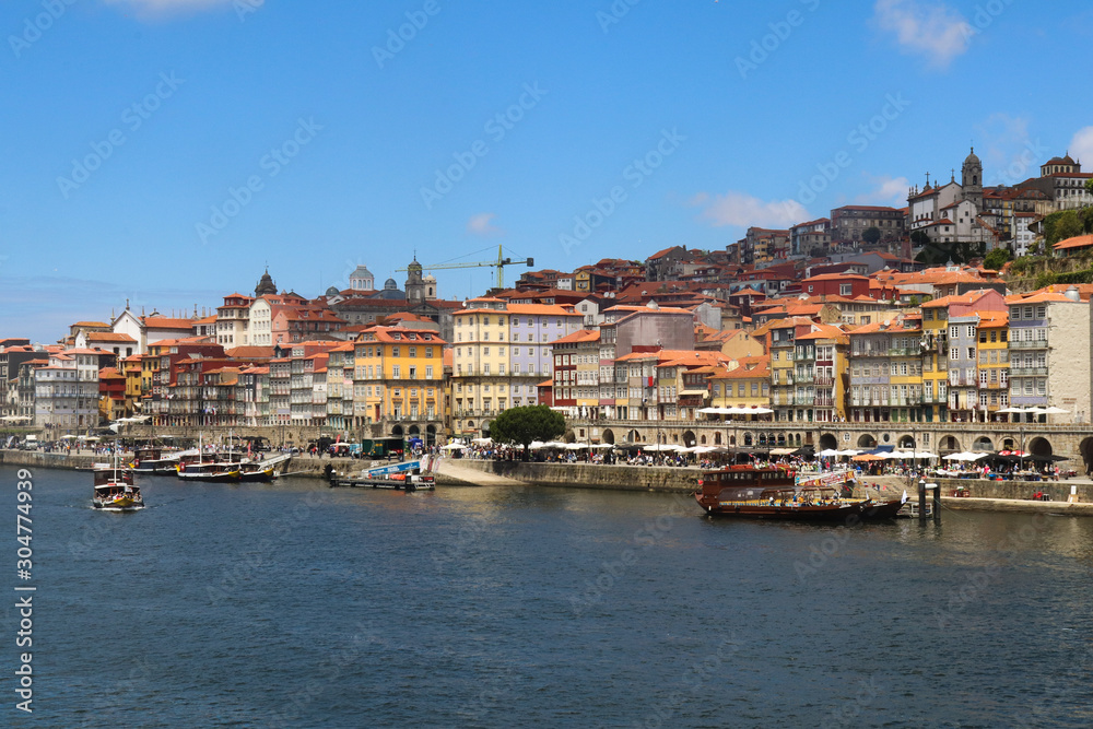 Porto, river bank