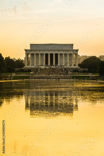 Evening image of the Lincoln Memorial with the reflecting pool