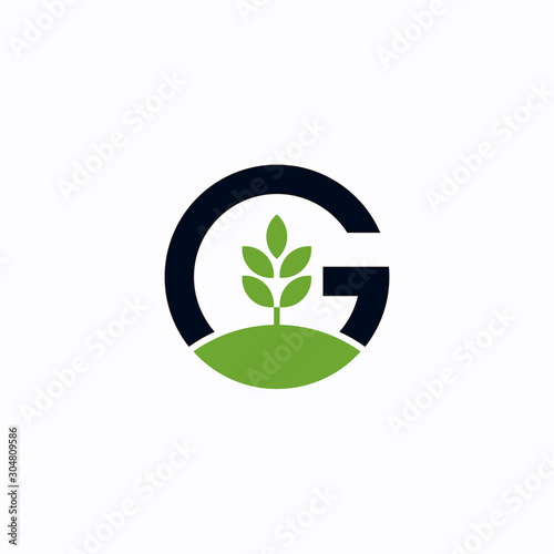 Green tree letter G Logo design inspiration - vector