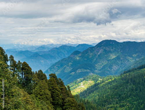 Mountain ranges, Jalori Pass, Tirthan Valley, Himachal Pradesh, India © Sondipon