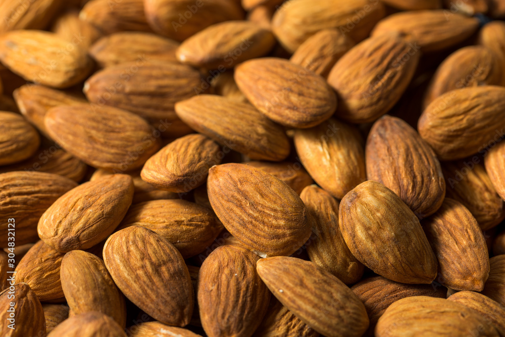 Raw Organic Shelled Almonds Raw Organic Shelled Almonds