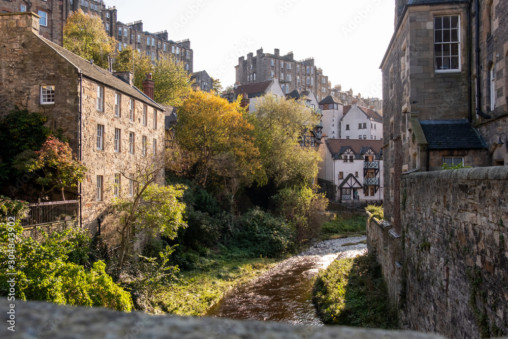 Naklejka premium Dean Village, Edinburgh