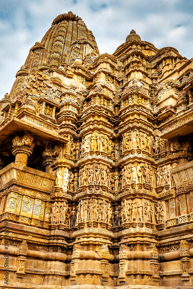 Kandariya Mahadeva Temple, Western Temples of Khajuraho. Unesco World Heritage Site. Popular amongst tourists all over the world. Khajuraho, India.