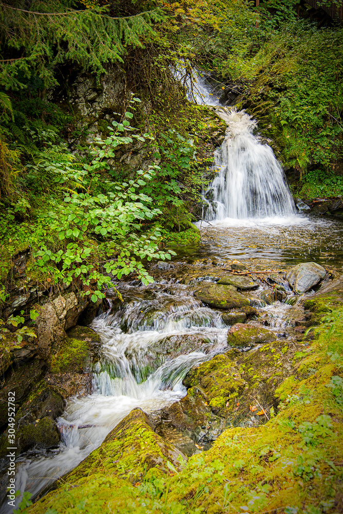 Naklejka premium Trondheim Ilabekken Waterfalls