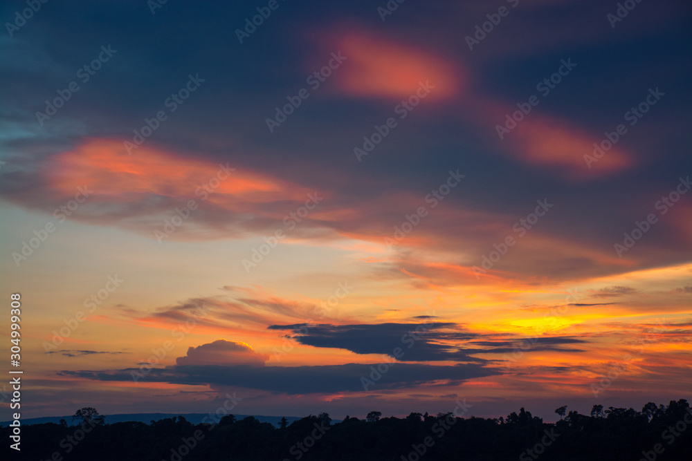 Obraz premium Cloudscape Against Sky During Sunset 