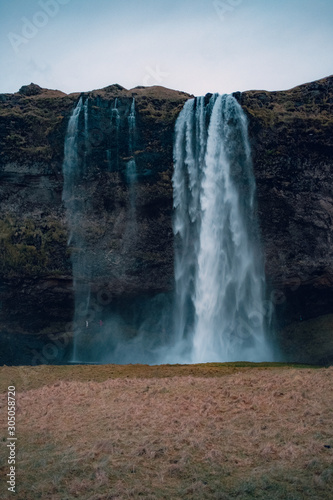 Fototapeta Naklejka Na Ścianę i Meble -  seljalandsfoss waterfall in iceland