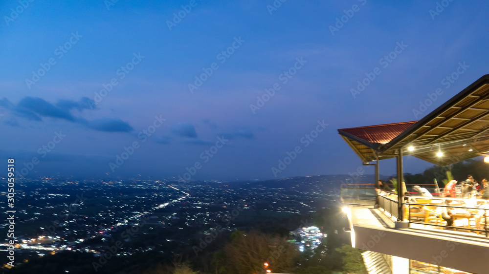 Obraz premium sunset with a beautiful panorama in the city of Klaten, Indonesia