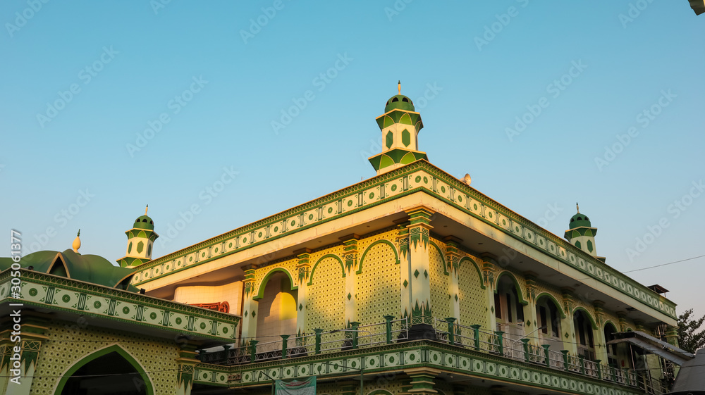 Mosque with beautiful shapes with blue sky