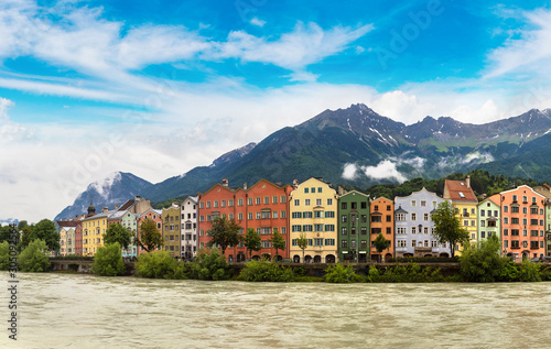 Building facade in Innsbruck © Sergii Figurnyi
