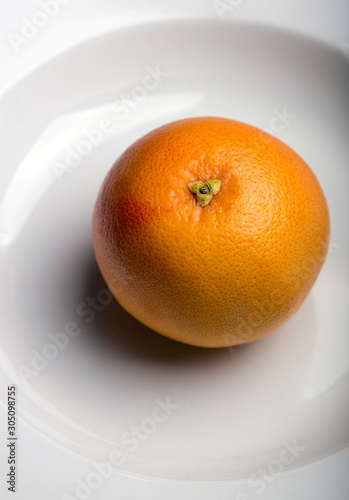 orange ball similar to Sicilian orange