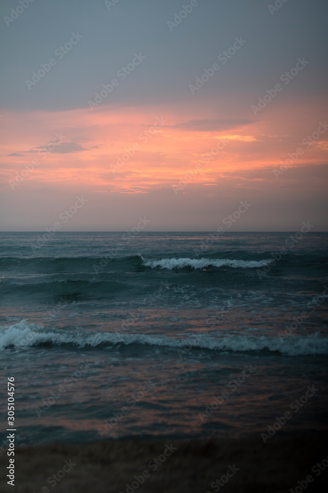 Fototapeta premium sunset over the sea