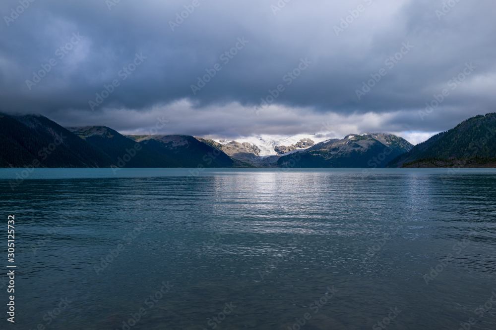 Obraz premium Garibaldi Lake