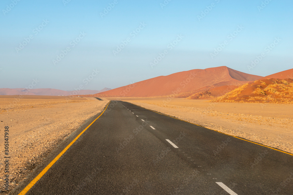 Sossuvlei highway in Namibia Sossuvlei highway in Namibia