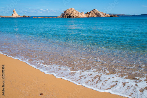 Cala Pregonda, une des plus belles plages de Minorque, îles Baléares photo