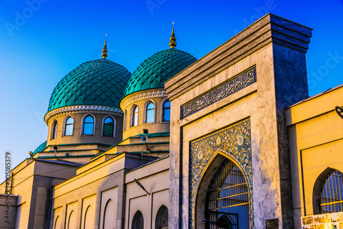 Khoja Ahror Valiy mosque in Tashkent, Uzbekistan photo
