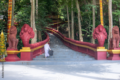 Photos a nun in temple stair
