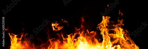 Fototapeta panorama fire flames on black background