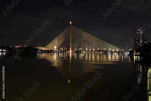 Rama VIII Brücke