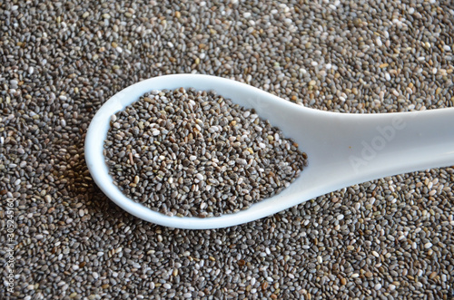  chia seeds spoon with chia seeds