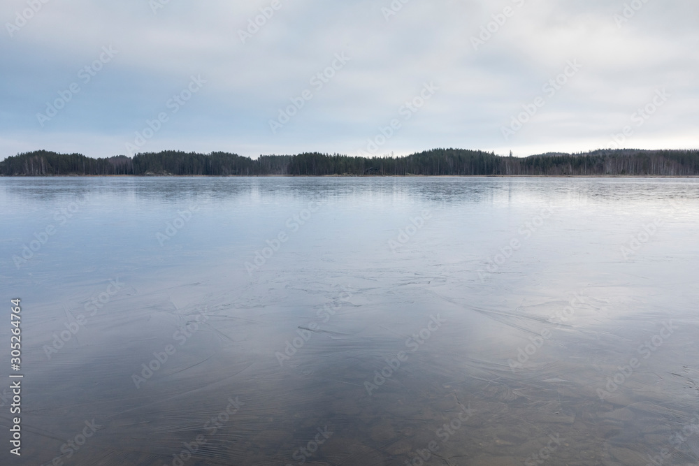 Lac gelé d'ihamaniemi, Finlande