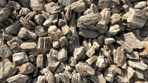 Gneiss crushed stone