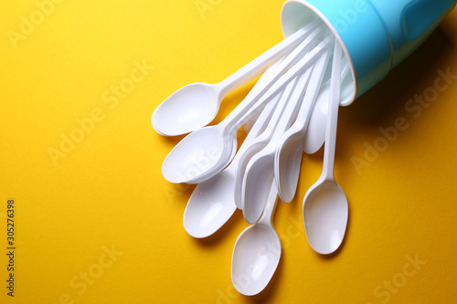 plastic spoon 