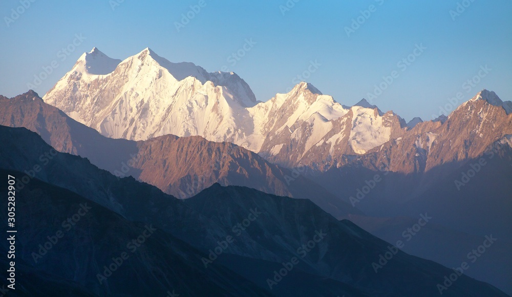hindukush or hindu kush mountain ridge, afghanistan