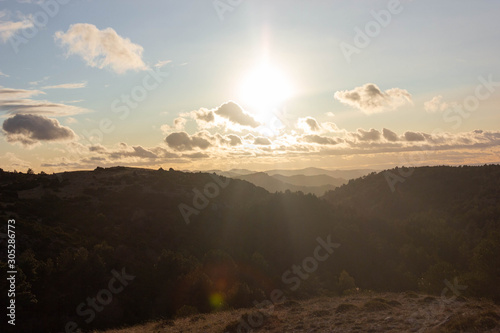 cielo atardecer montañas