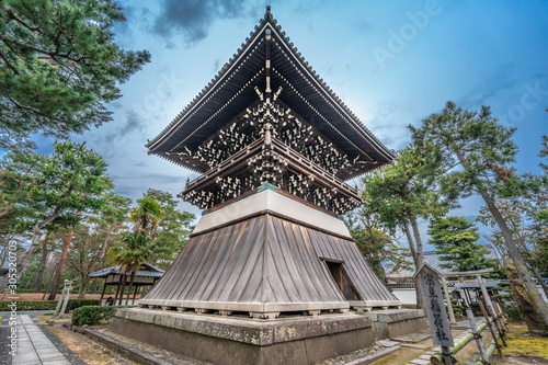 Shoro Belfry (Bell Tower) of Shokoku-ji temple built in 1843. Headquarters for the Shokoku-ji branch of Rinzai Zen Buddhist sect devoted to Shaka Nyorai. Kyoto, Japan © Askanioff