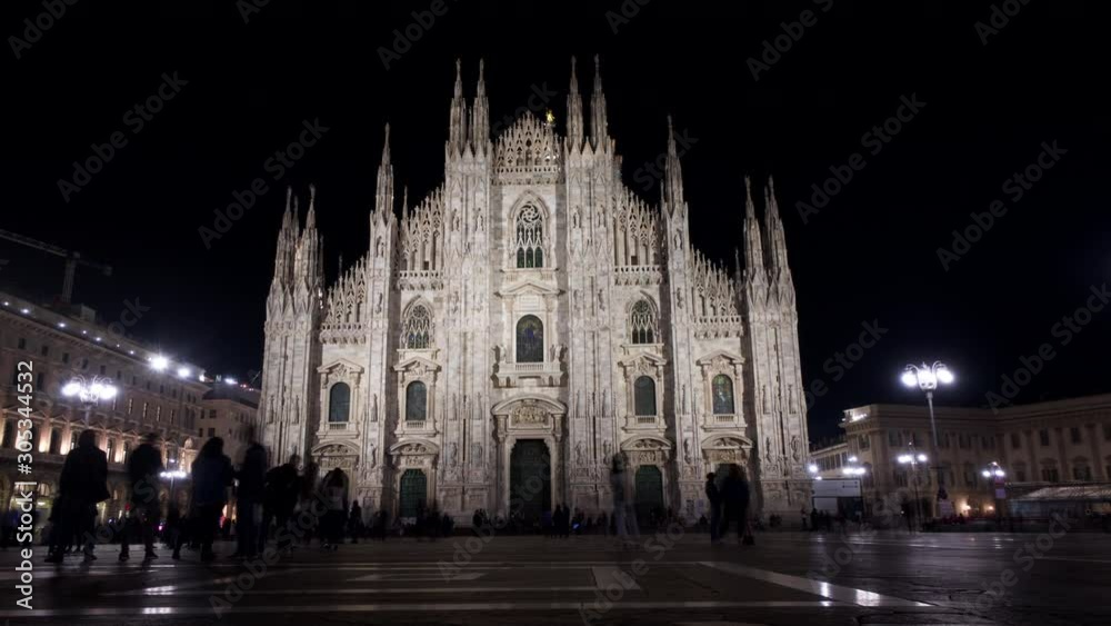 Cinematic Duomo di Milano or Milan Cathedral in city of Milan by Night, City Square, With People, Timelapse, Hyperlapse, footage Cinematic Duomo di Milano or Milan Cathedral in city of Milan by Night, City Square, With People, Timelapse, Hyperlapse, footage