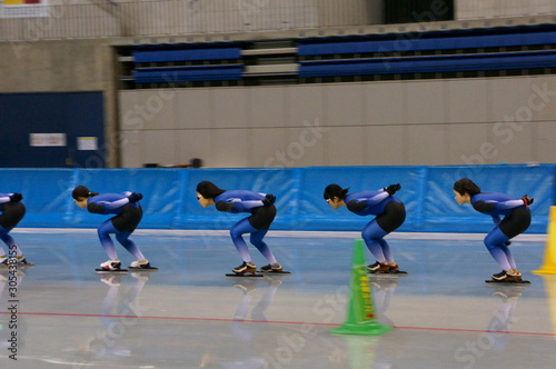 Принти на полотні Speed skating training at skating rink
