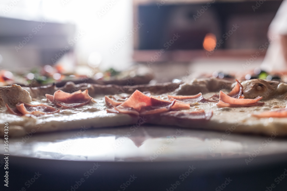 Preparazione pizza napoletana Preparazione pizza napoletana