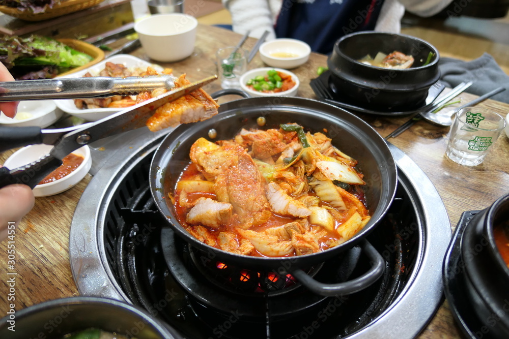 돼지김치 돼지김치