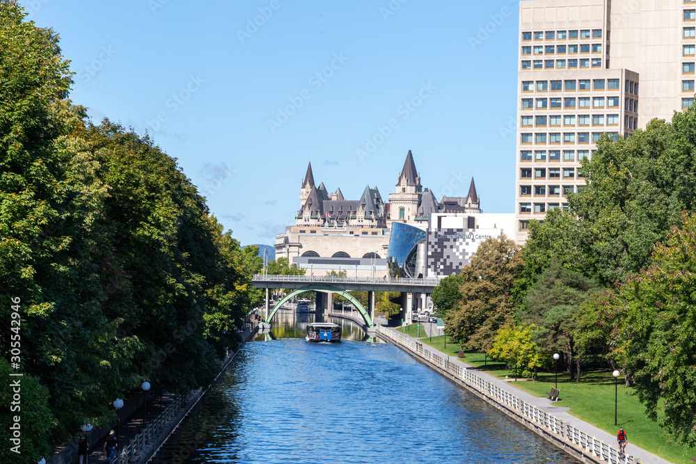 Naklejka premium Blick vom Redeau Kanal