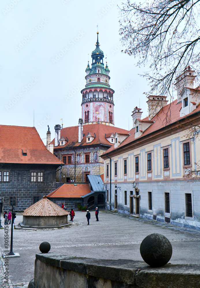 Obraz premium Cesky Krumlov/Czech Republic - November 24 2019: Cesky Krumlov Castle is famous destination and UNESCO listed site in Czech Republic 