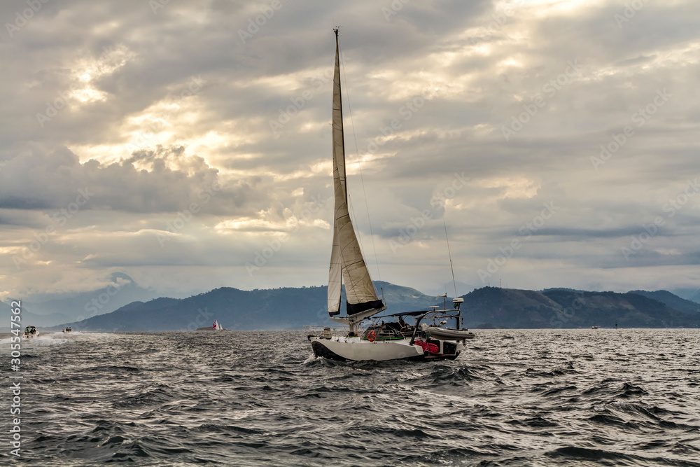 Naklejka premium Sailboat in Angra dos Reis - Sailing