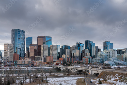 Fototapeta Naklejka Na Ścianę i Meble -  Calgary's skyline on a cool winter day. 